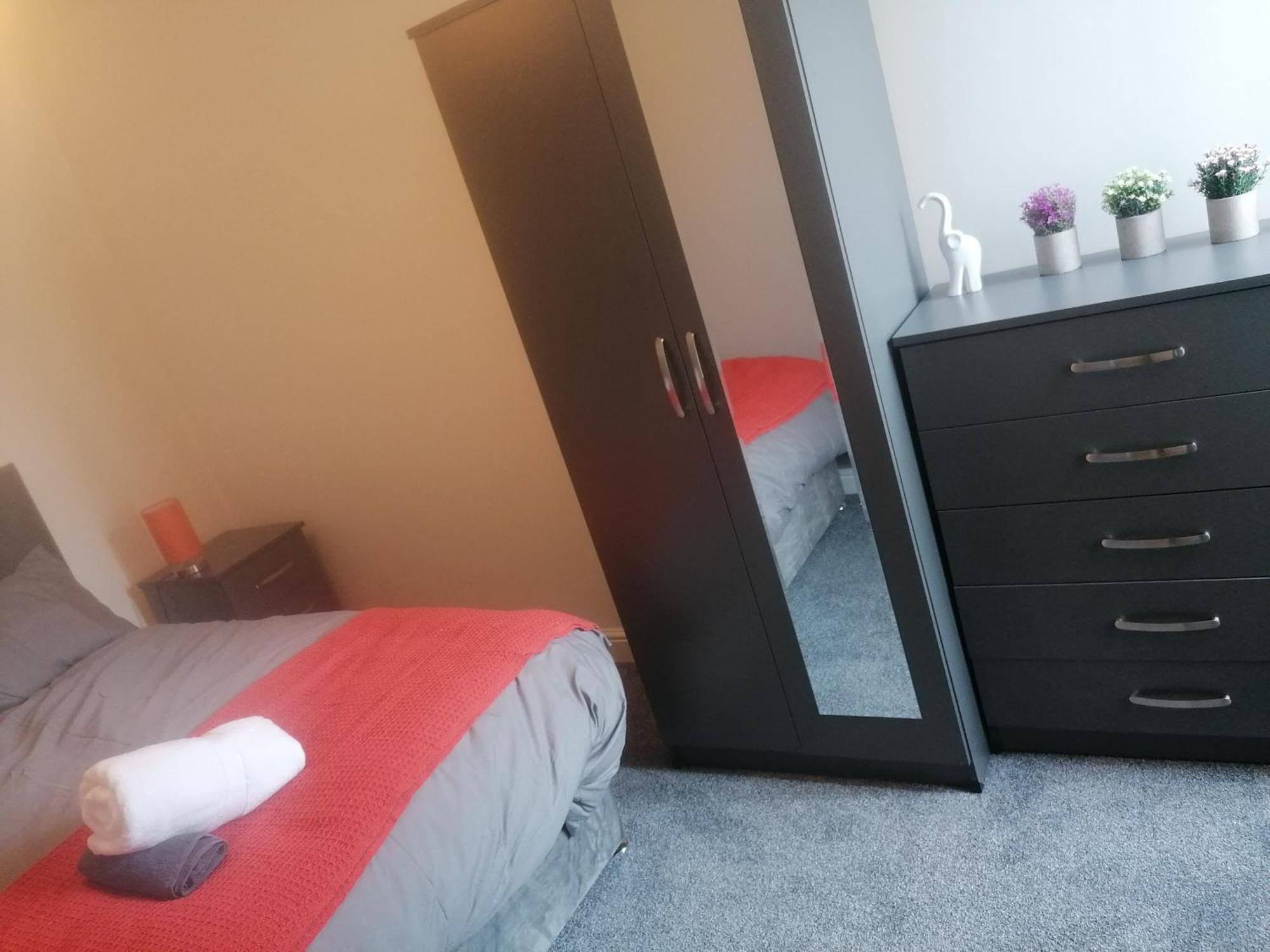 Rossy Home Of Relaxations Stoke-on-Trent Εξωτερικό φωτογραφία